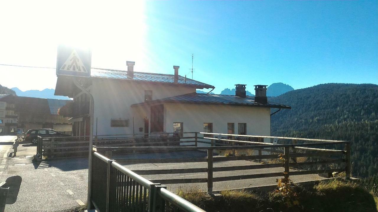 Balcone Sulle Dolomiti 2 Apartamento Dosoledo Exterior foto